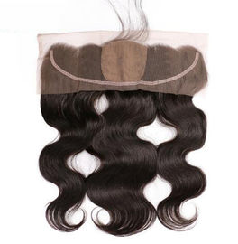 China Las pelucas bajas de seda pre desplumadas del frente del cordón del pelo rizado del cierre 13x4 del cordón enredan libremente proveedor