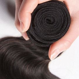 El pelo de la Virgen de la onda del cuerpo lía extremos gruesos de la Virgen del 100% de los paquetes crudos puros del pelo 24 horas de servicio proveedor
